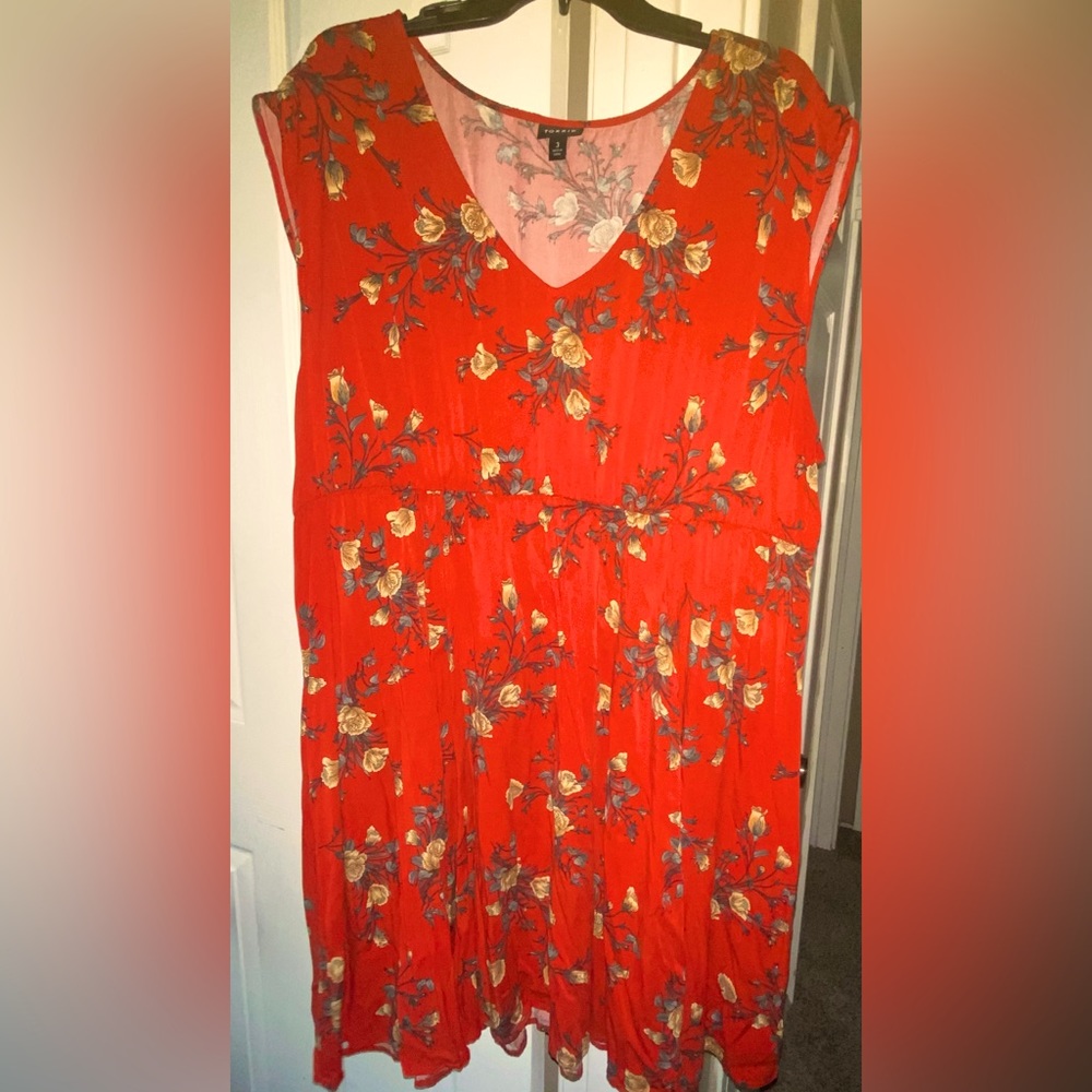 Sleeveless Floral Dress